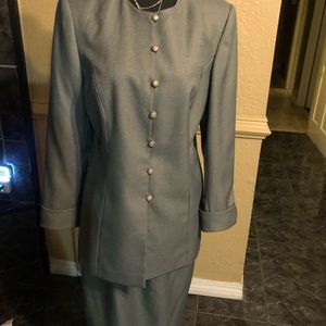 Emily women business suit